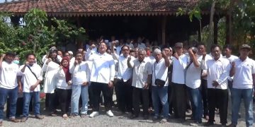 Deklarasi Bareng Ratusan Relawan, Aushaf Fajr Siap Maju Pilbup Nganjuk 2024