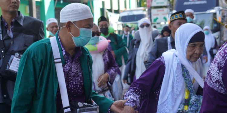 13 Kloter Debarkasi Surabaya Telah Tiba di Tanah Air