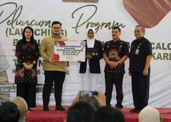 Luncurkan Beasiswa Becak Kari, Mas Dhito Wujudkan Mimpi Warganya Sekolah Ilmu Kesehatan Gratis