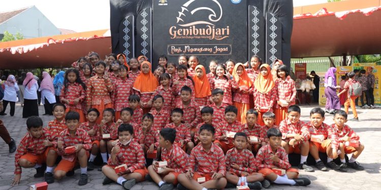 Pupuk Kecintaan Terhadap Budaya Lokal, Dinas Pendidikan Hadirkan Genibudjari ke-9