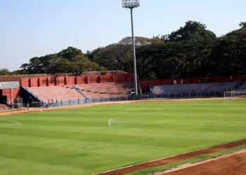 Intip Kondisi Rumput Stadion Brawijaya Jelang Kick Off Liga 1