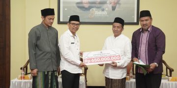 Kebakaran di Ponpes Lirboyo Kediri, Kemenag Salurkan Bantuan Rp650 Juta