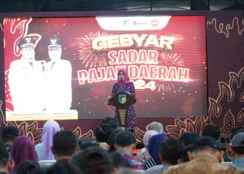 Mbak Dewi Berikan Apresiasi Puluhan Wajib Pajak di Kediri