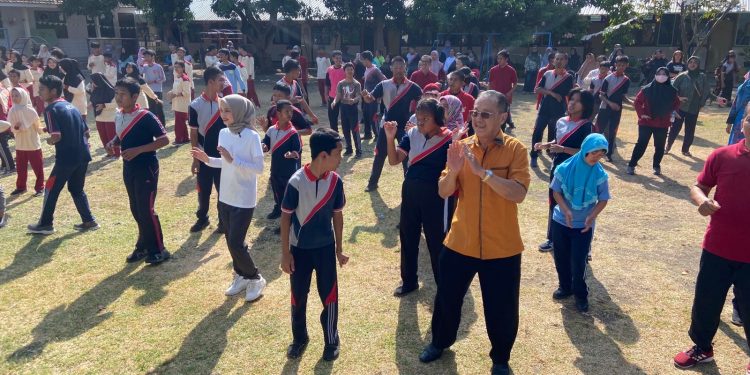 Wujudkan Pendidikan Inklusi, Vinanda Prameswati Sambangi SLB Putera Asih Kediri