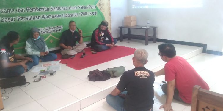 Siwo PWI Kota Kediri Gelar Turnamen Catur Perebutkan Piala PWI Kediri Raya IV