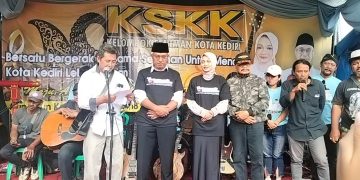 Kelompok Seniman Kota Kediri Deklarasi Dukungan Calon Walikota dan Wakil Walikota Kediri