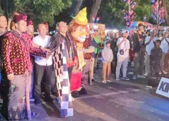 KPU Kabupaten Kediri Terima Si Jalih, Maskot Pilkada Serentak Jawa Timur 2024