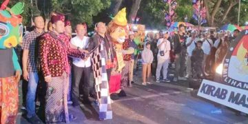 KPU Kabupaten Kediri Terima Si Jalih, Maskot Pilkada Serentak Jawa Timur 2024
