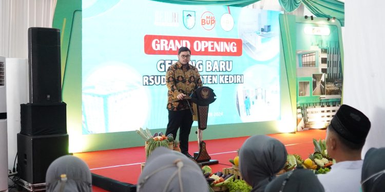 Tingkatkan Layanan Kesehatan, Mas Dhito Resmikan Gedung KRIS RSKK Pare