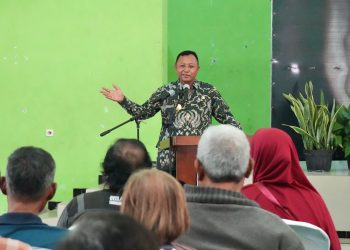 Penyerahan Sertifikat PTSL, Wujud Pemkab Kediri Percepat Legalitas Hak Aset Warga