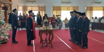 Rapat Paripurna DPRD Kabupaten Kediri Pengucapan Sumpah dan Janji