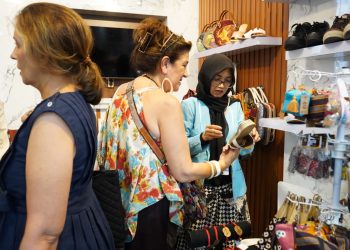 Pemkab Kediri Angkat Karya Anak Muda di Inacraft 2024