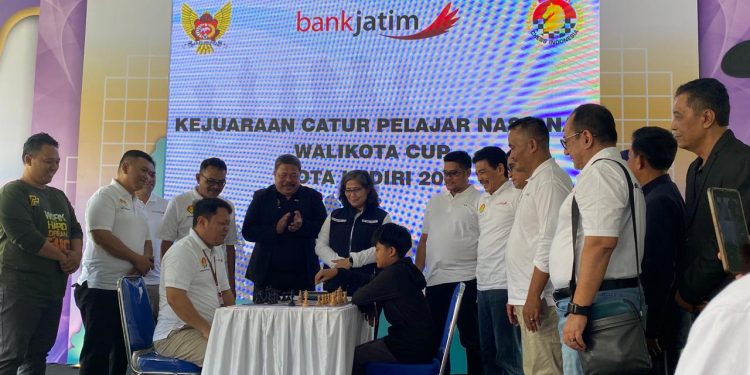 Turnamen Catur Terbesar Berskala Nasional Resmi Di Buka di Kediri