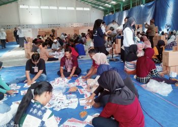 Proses Sortir Lipat Surat Suara Pilkada Serentak Ditargetkan KPU Kabupaten Kediri Selesai Sesuai Target