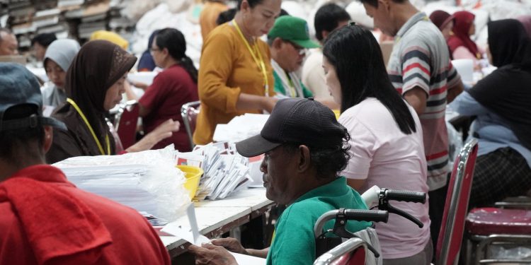 Sortir Lipat Surat Suara Pilgub Jawa Timur Telah Selesai Diproses KPU Kota Kediri