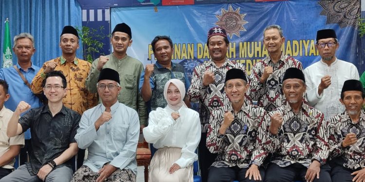 Dapatkan Sambutan Hangat  Petinggi dan Pimpinan Daerah Muhammadiyah Kota Kediri Titipkan Pesan Penting  Buat Paslon No.1 Vinanda – Gus Qowim
