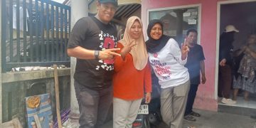 Bunda Fery Silviana dan Regina Nadya Suwono Kunjungi Kampung Penjahit Banjarmlati