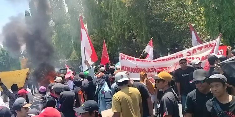 LSM Gerakan Pemuda Nusantara Tuntut Indikasi Korupsi di Tubuh LMDH Budidaya Desa Satak