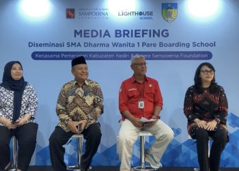 PSF dan Pemkab Kediri Kembangkan SMA Dharma Wanita 1 Pare Boarding School