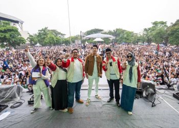 Kampanye Akbar Gus Ibin-Ausaf di GOR Bung Karno Nganjuk Dihadiri Ribuan Pendukung