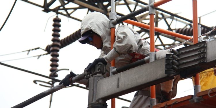 PLN UPT Bandung Pastikan Keandalan Listrik Terjaga Selama Perayaan Natal dan Tahun Baru 2025