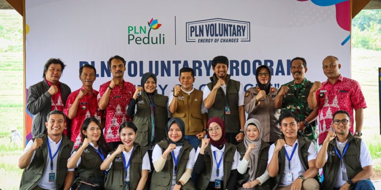 Tunjukkan Pengabdian 10 Relawan Siap Salurkan Energi Perubahan