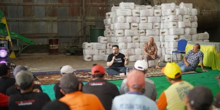 Warga Kunjang Sambat SMA Negeri, Mas Dhito Janji Akan Upayakan Terwujud