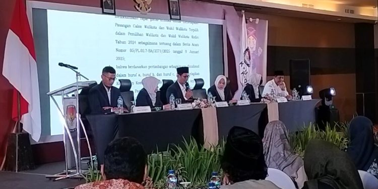 KPU Kota Kediri Tetapkan Wali Kota dan Wakil Wali Kota Terpilih 2024-2029