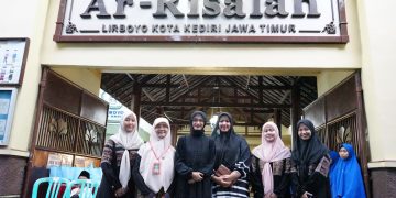 Mbak Vinanda dan Gus Qowwin Hadiri Nuzulul Quran, Tahlil dan Kirim Doa Peringati Haul ke-3 KH. M. Ma’ruf Zainuddin