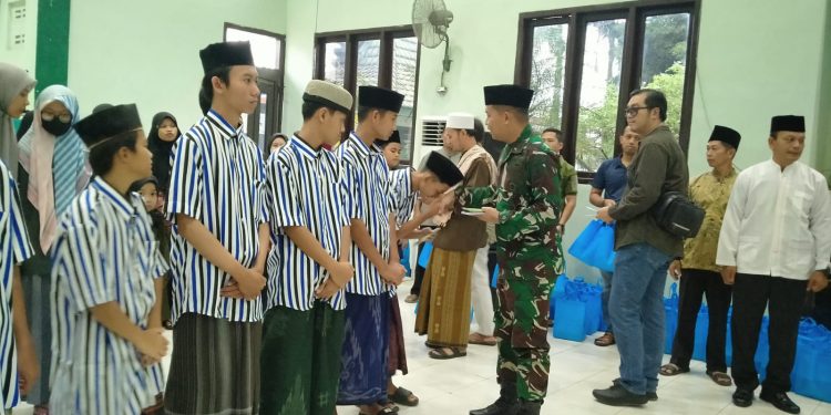 Kodim 0809 Kediri Gelar Santunan Anak Yatim, Terselip Pesan Untuk Awak Media Kediri Raya