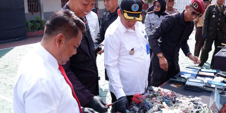 Bentuk Ketegasan Pemasyarakatan Bersih, Lapas Kediri Gelar Deklarasi Komitmen Bebas Narkoba dan HP