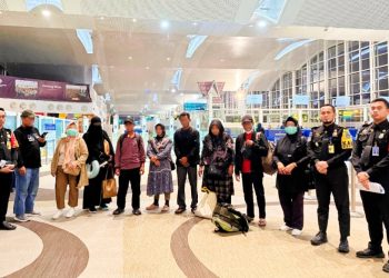 Diduga Nonprosedural Imigrasi Tunda Keberangkatan 1.243 Jemaah Calon Haji dari Sejumlah Bandara