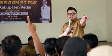Tangani Persoalan di Masyarakat, Mas Dhito Minta Peran Aktif Ketua RT/RW