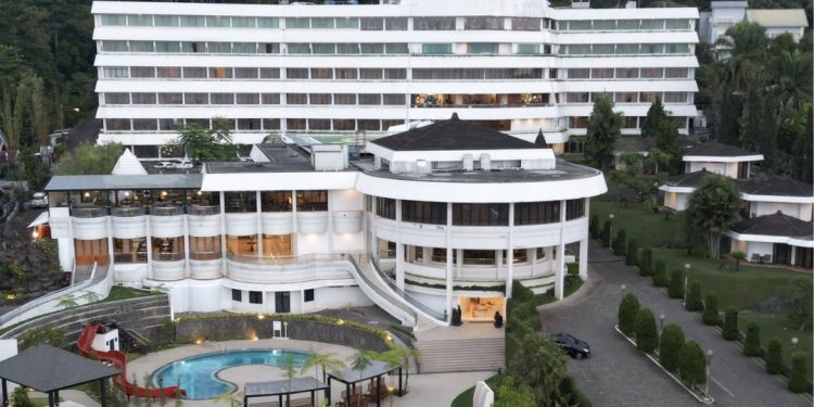 Terkenal Legend dan Mewah, Ternyata Surya Hotel and Cottages Prigen Miliki Banyak Paket Ekonomis