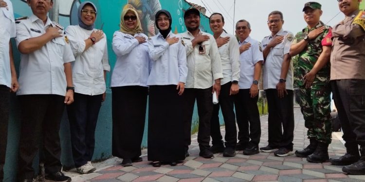 Melalui Program DAK TPPKT, Pemkot Kediri Percantik Kelurahan Ketami dengan Ikonik Ikan Cupang