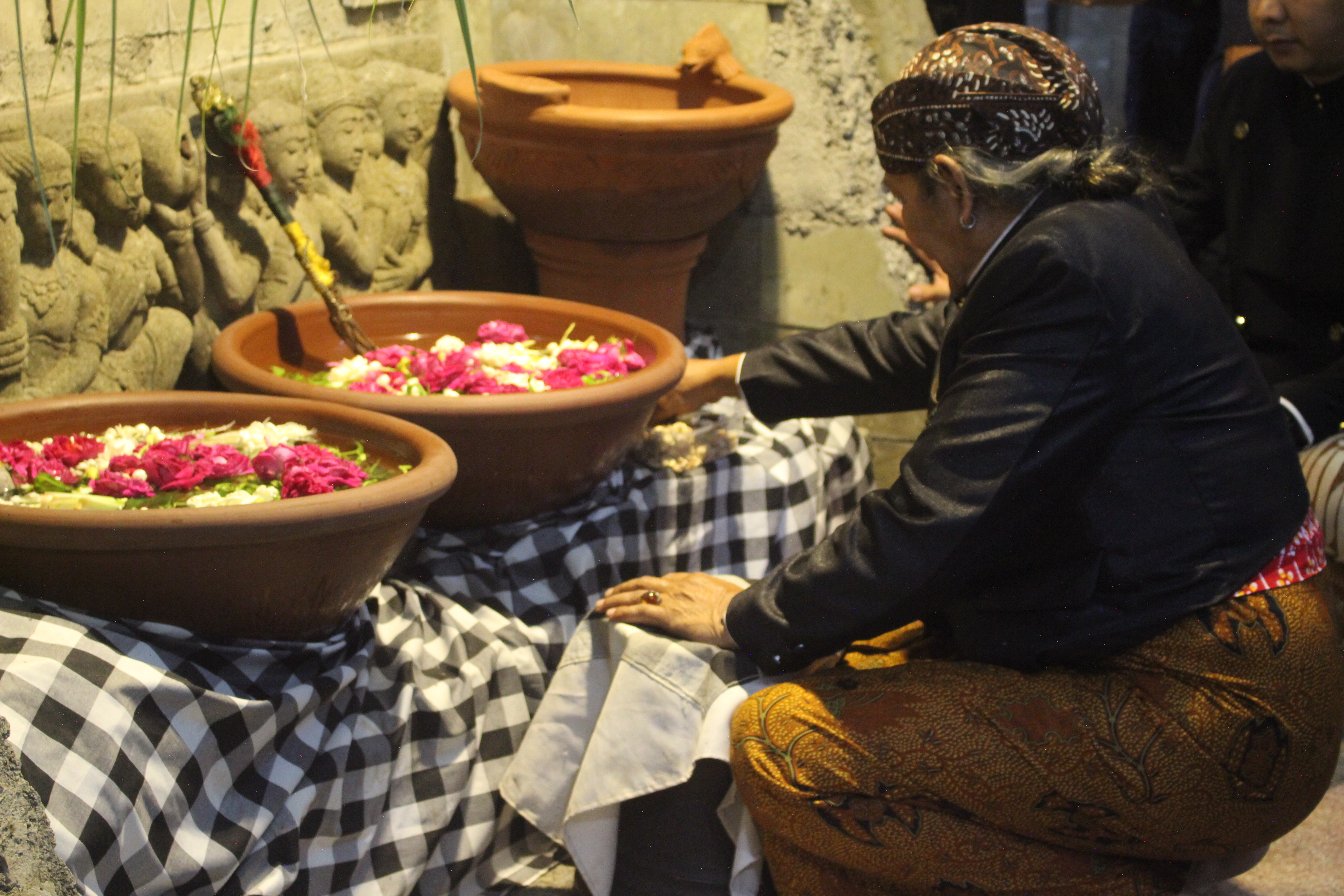 Nguri-uri Budaya Jawa, Paguyuban Pirukunan Triloka Gelar Jamasan Pusaka dan Ruwatan Massal