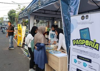 DEKATKAN LAYANAN KEPADA MASYARAKAT, KANTOR IMIGRASI KEDIRI GELAR CAR FREE DAY PASPORIA DI RUTAN NGANJUK
