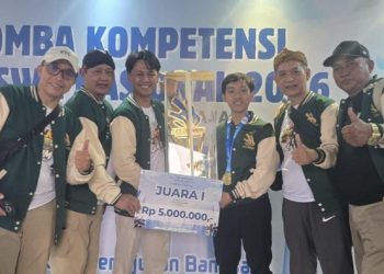 Talenta Vokasi Kediri Bersinar, Siswa SMK Kartanegara Wates Raih Emas di LKS Nasional