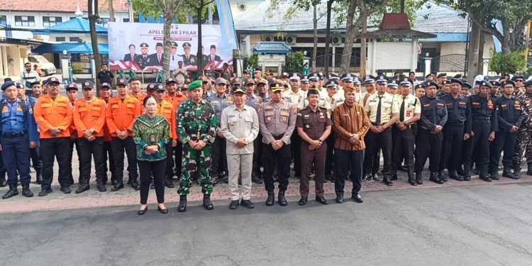 Gelar Apel Jogo Tulungagung, Plt Bupati Ajak Masyarakat Jaga Kamtibmas