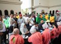 Peringati Hut Ke-81 TNI, Kodim 0809/Kediri Gelar Bakti Sosial Dan Bakti Kesehatan Di SLG